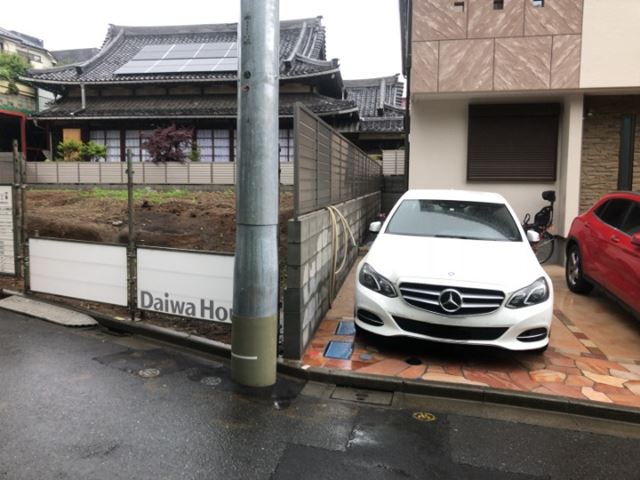 コンクリートブロック塀撤去工事(東京都杉並区永福)前の様子です。